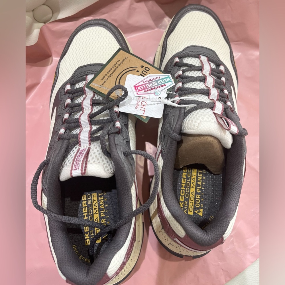 Skechers Women's Sneakers White Gray Pink Accent
